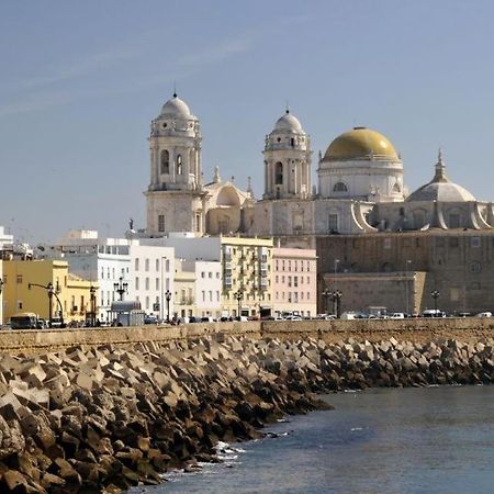 Cadiz Playa La Caleta Terraza Con Barbacoa Apartman Kültér fotó