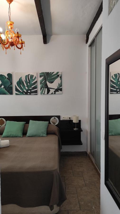 Cadiz Playa La Caleta Terraza Con Barbacoa Apartman Kültér fotó